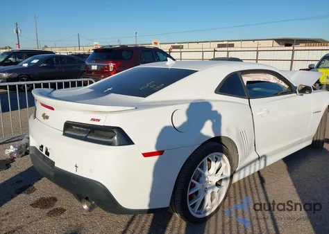 2014 Chevrolet Camaro 2Ss z USA, uszkodzony, nr VIN 2G1FK1EJ8E9280798